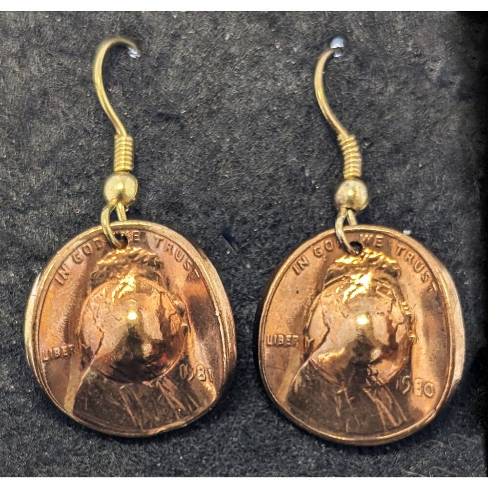 Beach Hat Penny Earrings